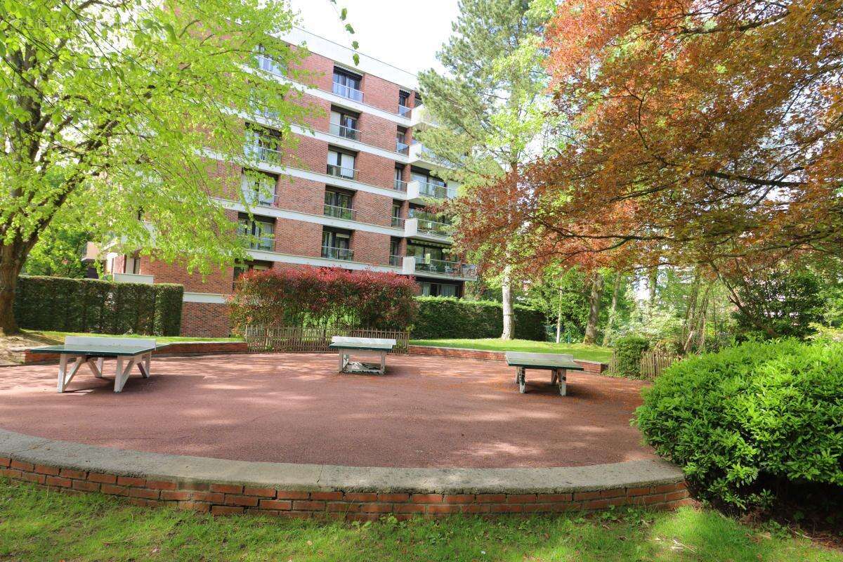 Appartement à JOUY-EN-JOSAS