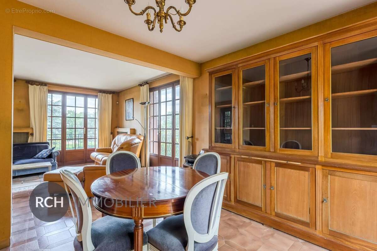 Maison à JOUARS-PONTCHARTRAIN