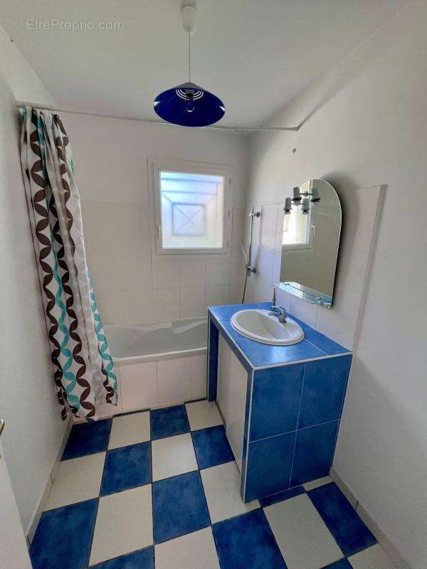 Maison à SAINT-LOUBES