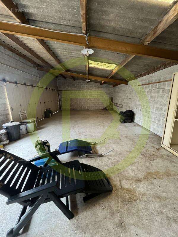 Maison à HANGEST-EN-SANTERRE