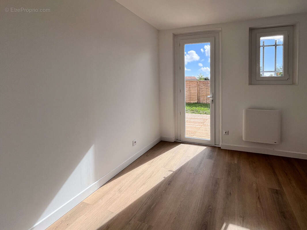 Maison à SAINTE-SOULLE