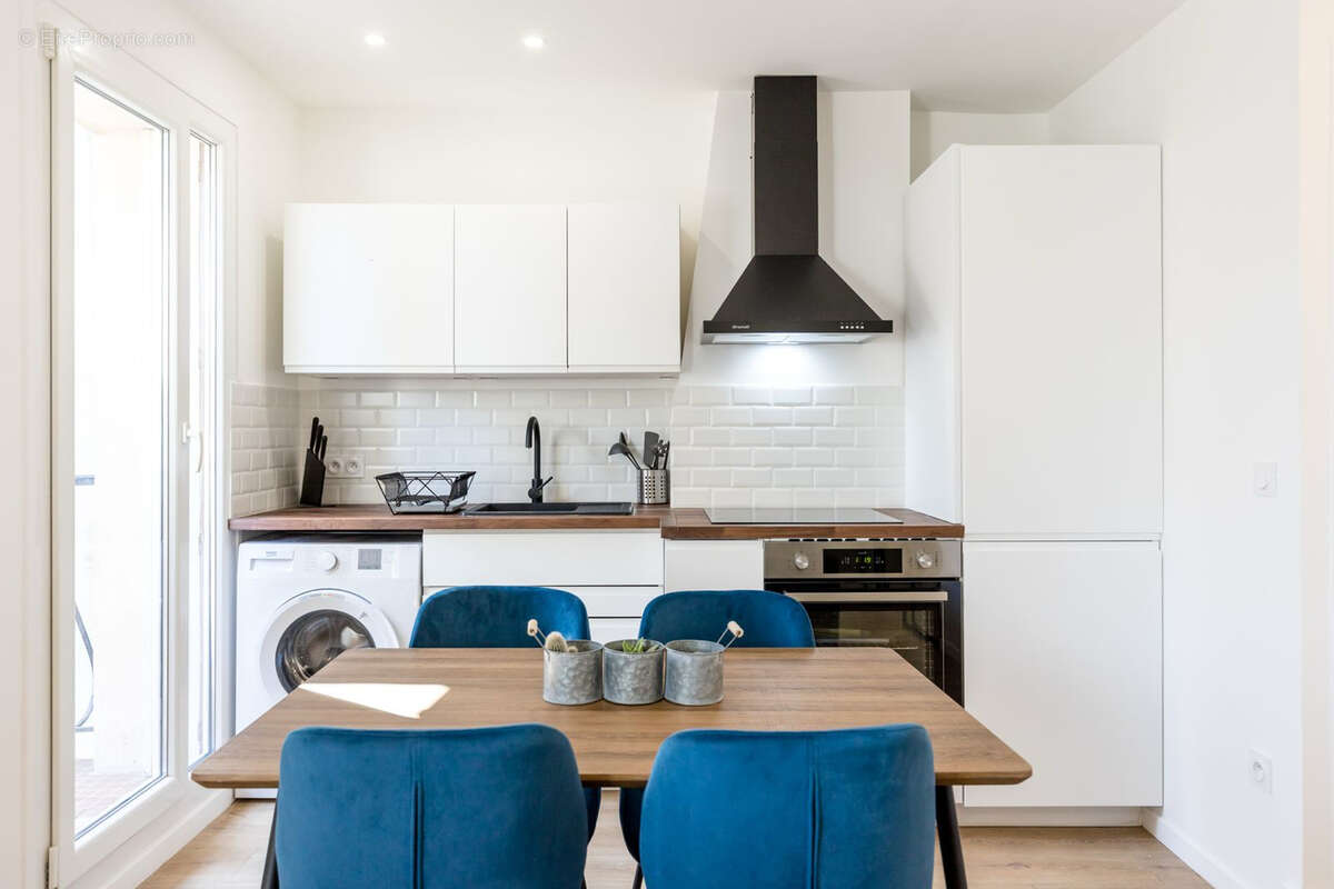 Appartement à MARSEILLE-6E