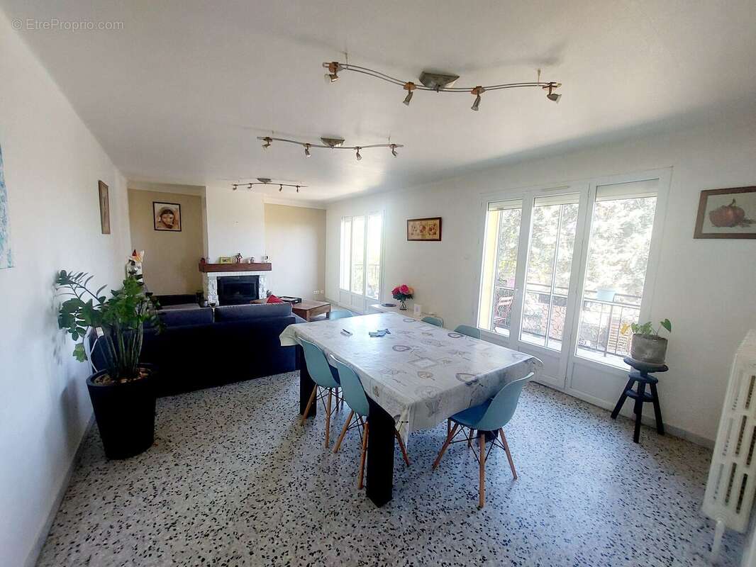 Photo 8 - Maison à SAINT-ROMAIN-LE-PUY