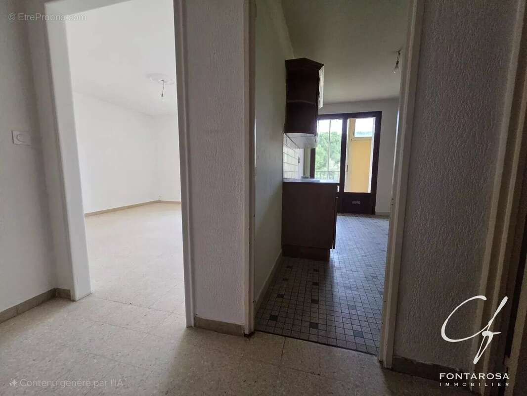 3 Pièces fréjus proche centre - photo 2
