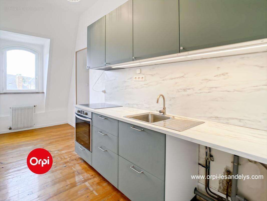 Les Andelys Centre ville-  Appartement T2 avec ascenseur - 59 m² - photo 5
