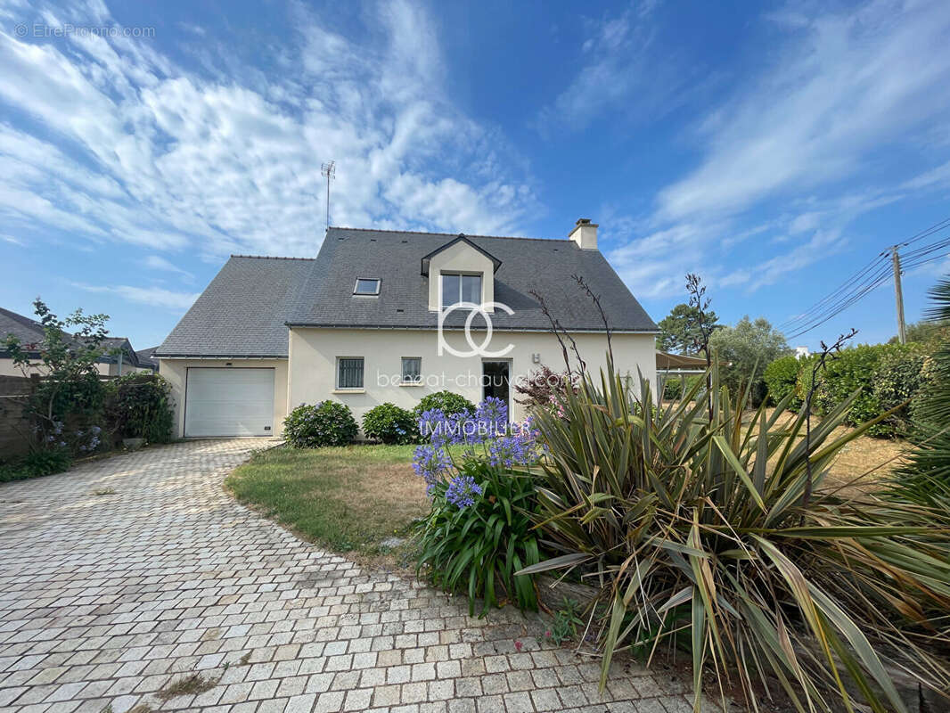 SAINT-GILDAS-DE-RHUYS - Maison proche du centre-bourg ! - photo 12