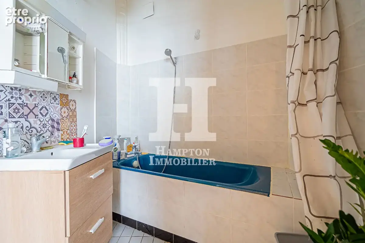 Exclusivité. Butte Bergeyre - Rue Georges Lardennois. Appartement 2 pièces de 39.93 m2 - photo 7