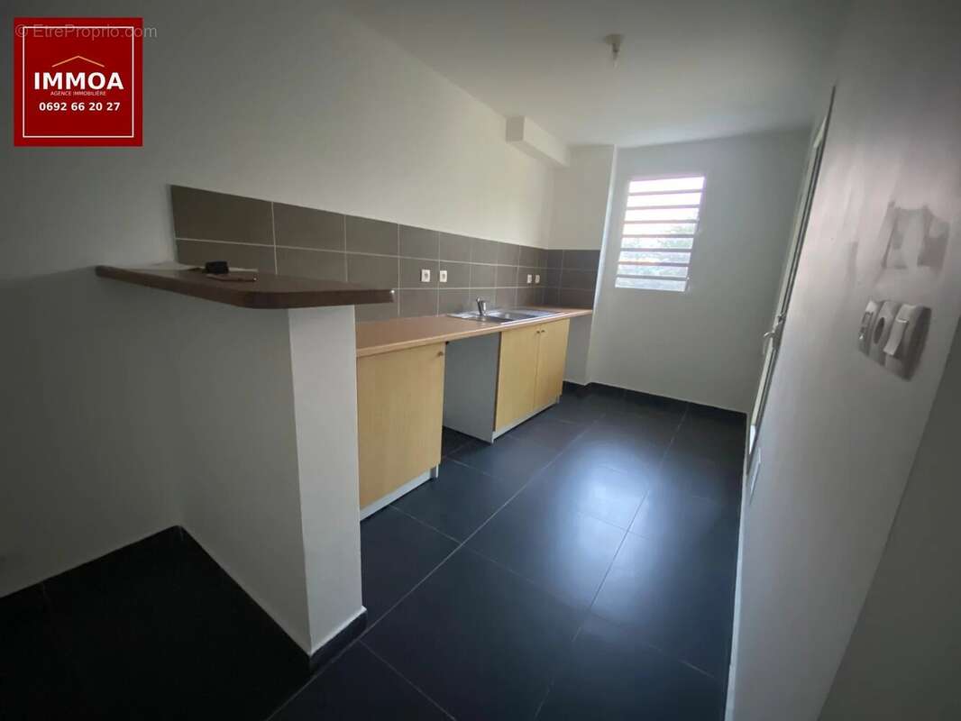 Appartement T3 à vendre secteur Saint-Benoit Beaulieu 97470 - photo 2