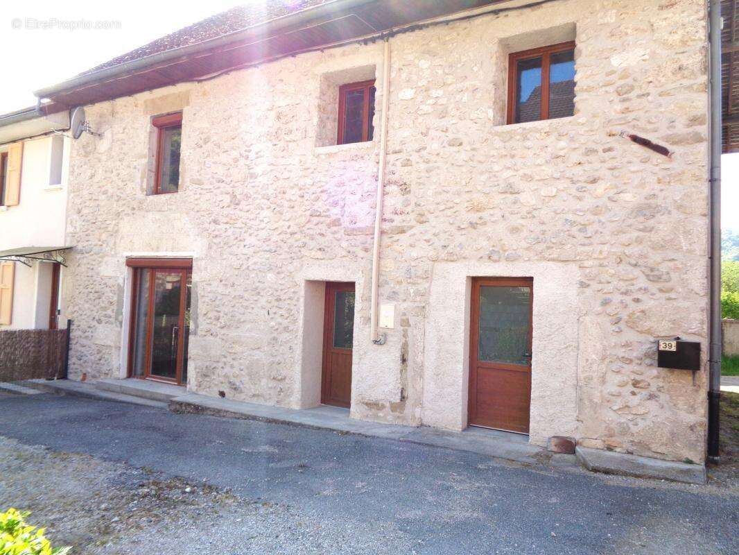 Maison à SAINT-JOSEPH-DE-RIVIERE