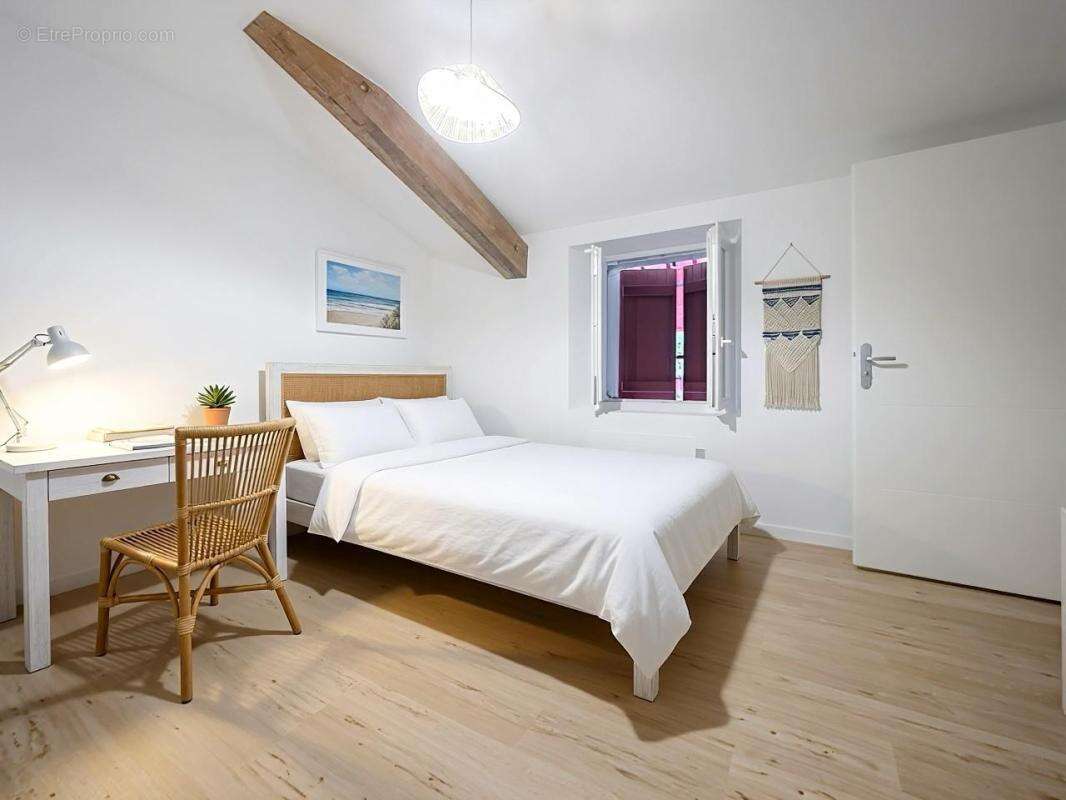Appartement à URRUGNE