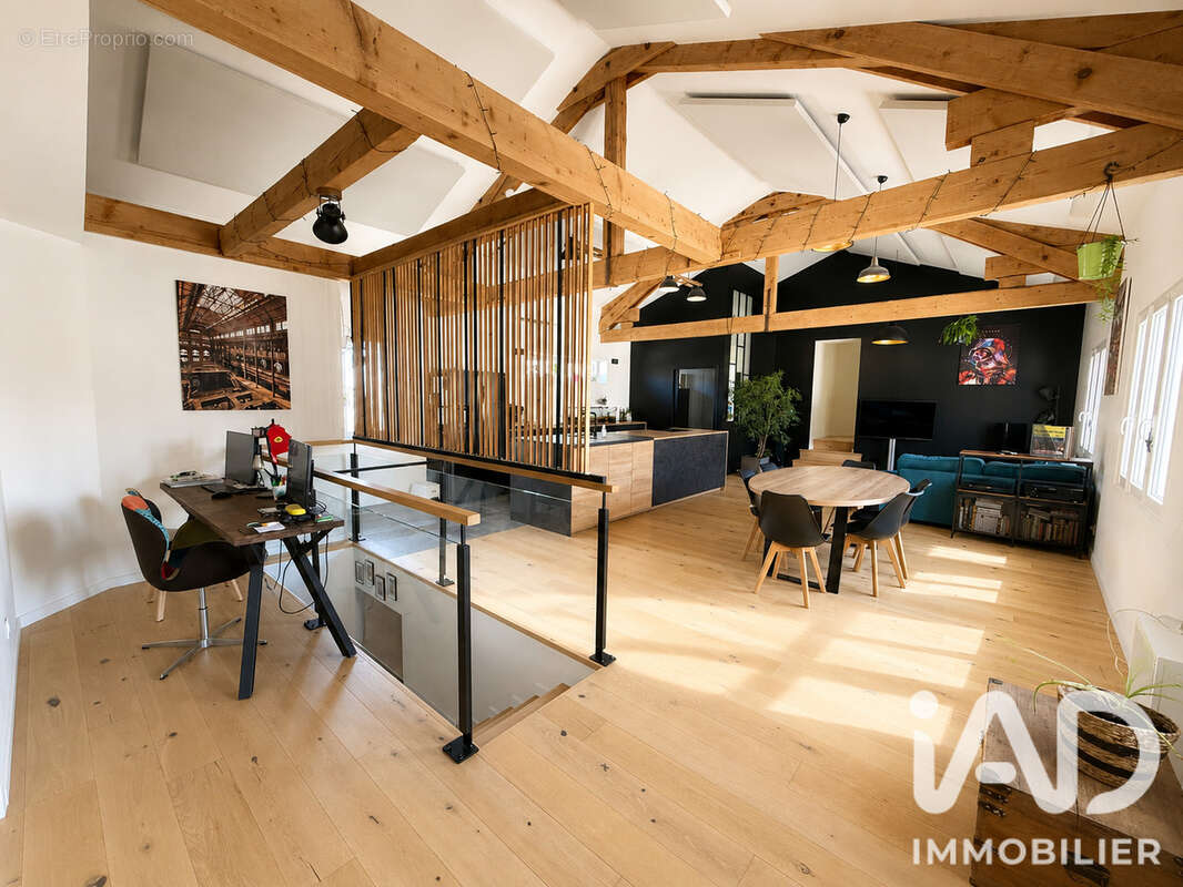 Appartement 132 m² à Grezieu-La-Varenne  - photo 2