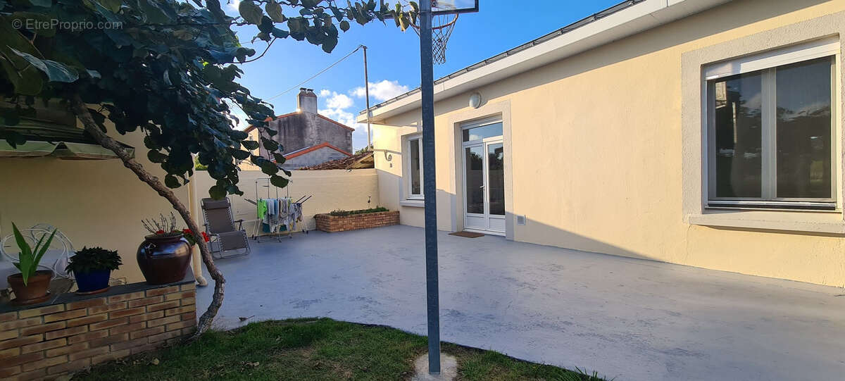 Maison à LA CHAPELLE-HEULIN