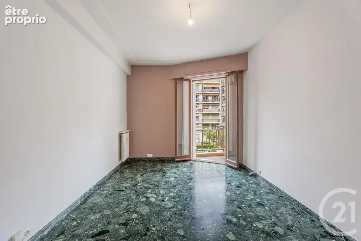 Appartement 2 pièces 46 m² à vendre à Nice (06000) - photo 4