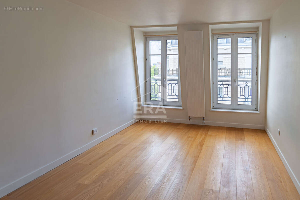 Appartement 159m² à la madeleine - photo 11