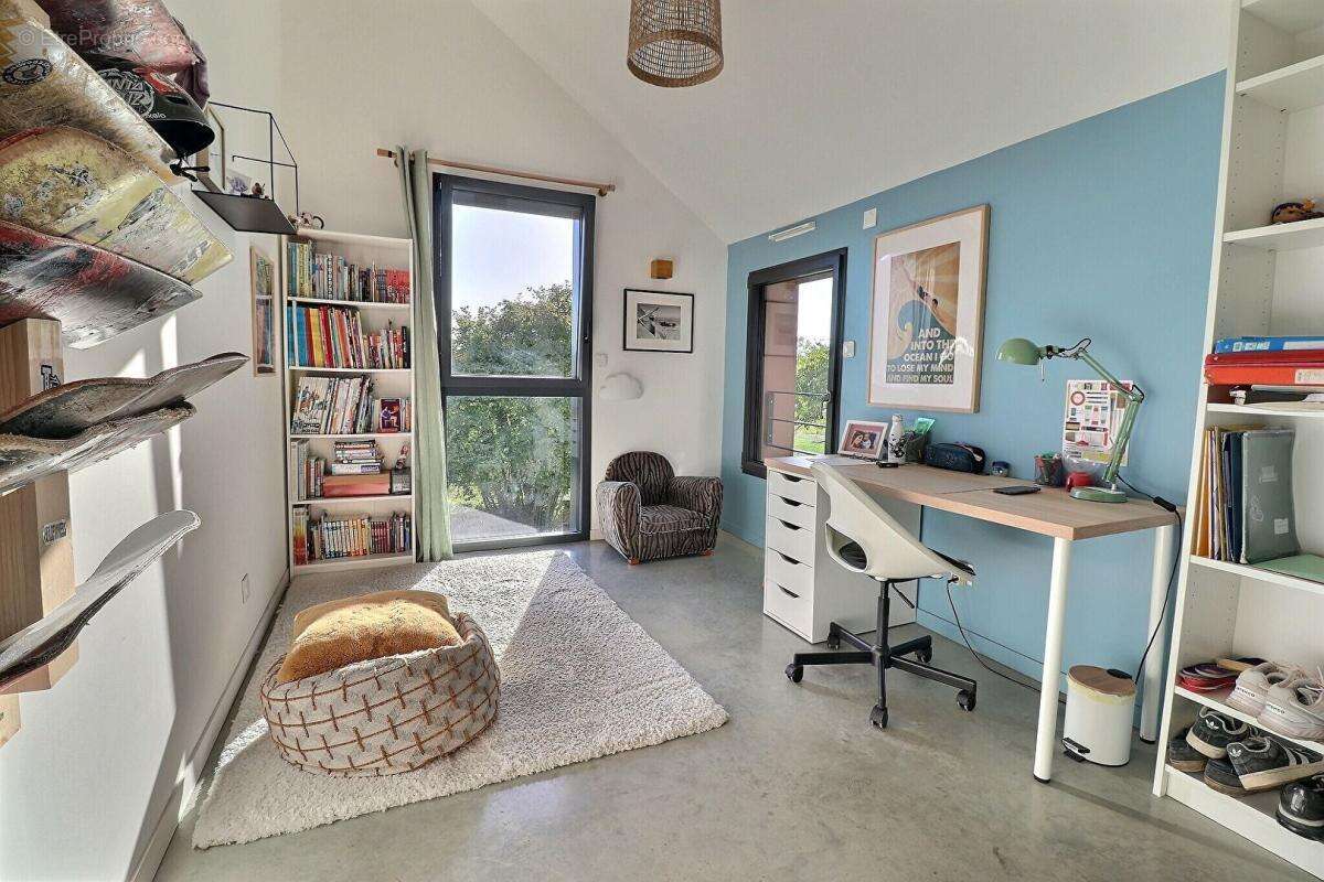 Maison à LES PONTS-DE-CE