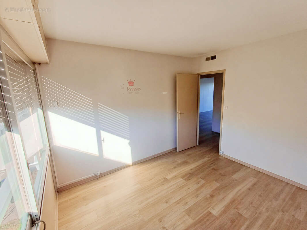 Appartement à AUBENAS