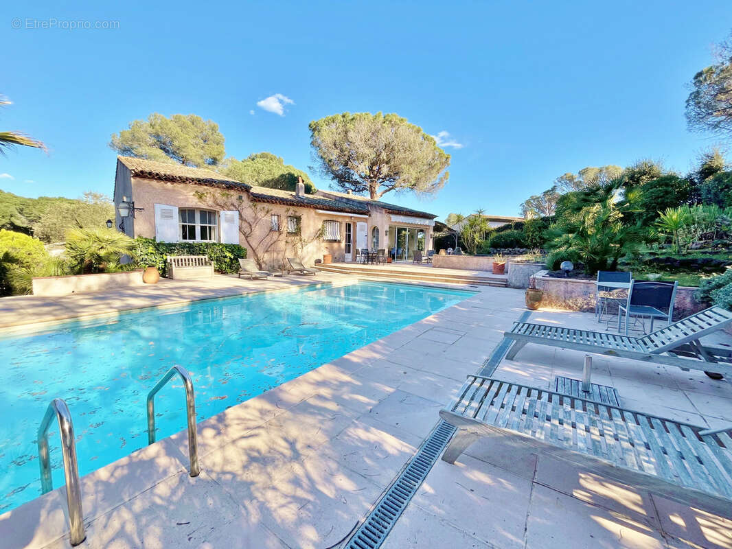 Maison à SAINT-RAPHAEL