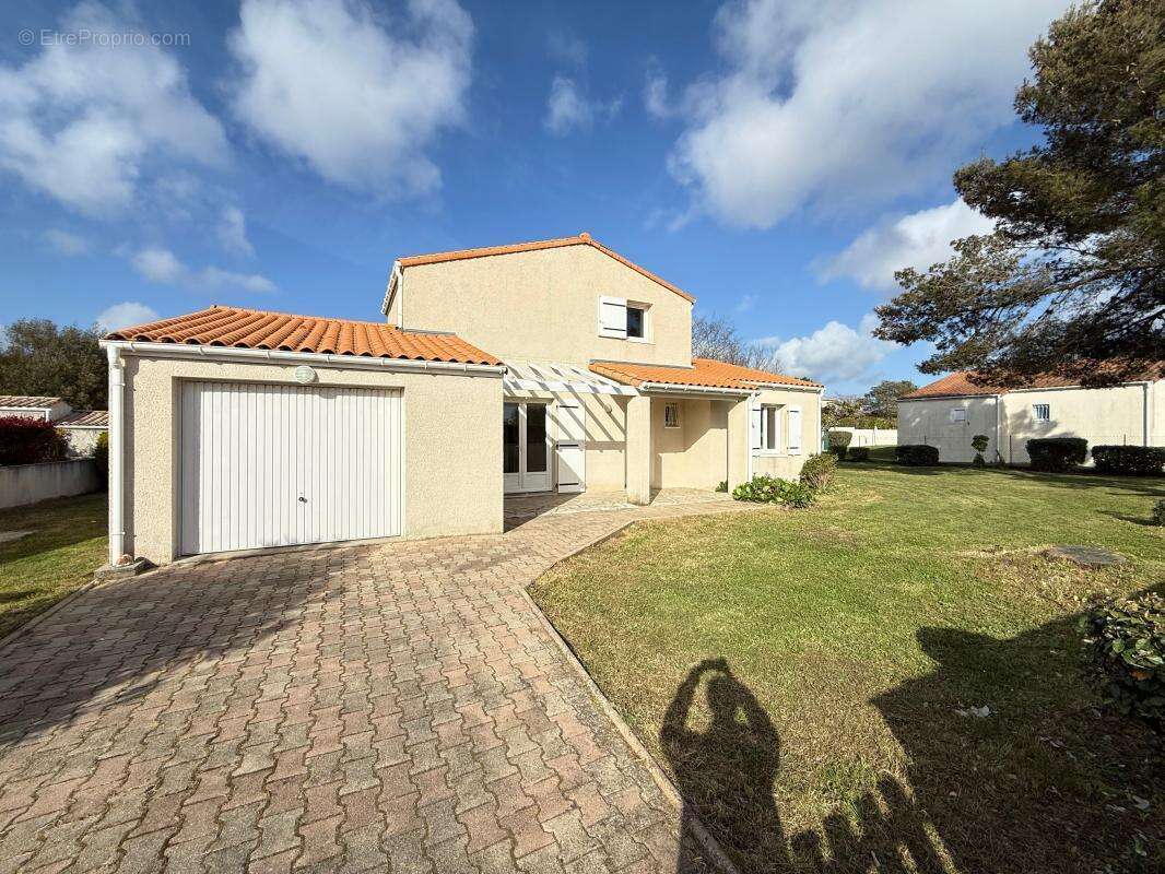 Maison à SAINT-PALAIS-SUR-MER