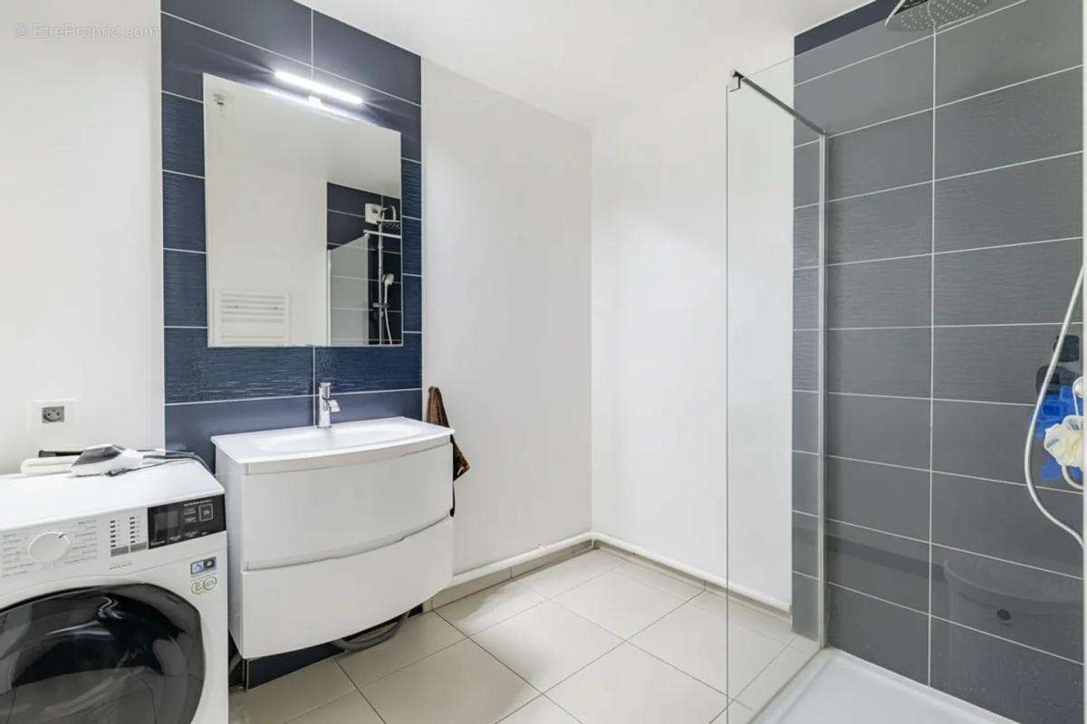 Appartement à CHENNEVIERES-SUR-MARNE