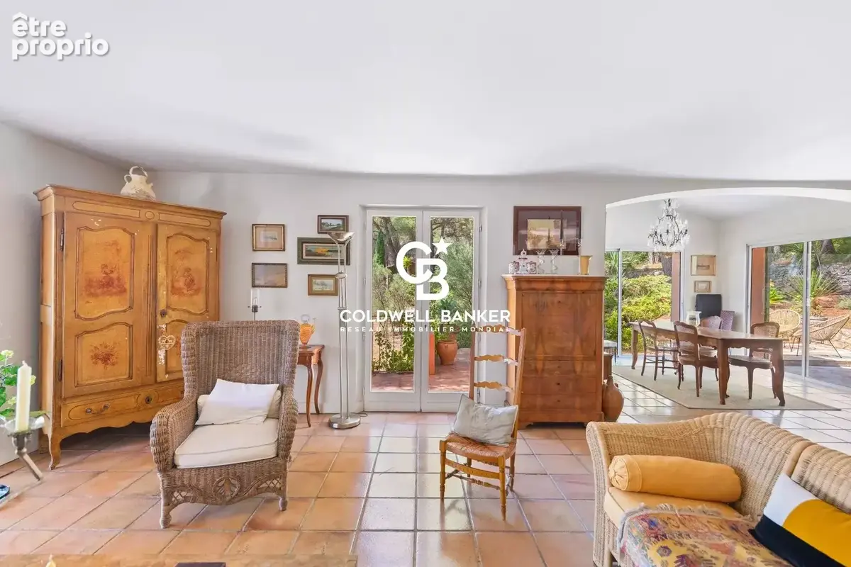 Villa provençale de charme avec vue mer – 83110  Sanary-sur-Mer - photo 15