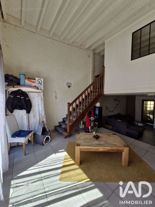 Maison 113 m² à Chalaines  - photo 5