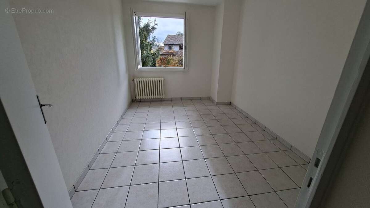 Maison lumineuse beau quartier de Biars - photo 12