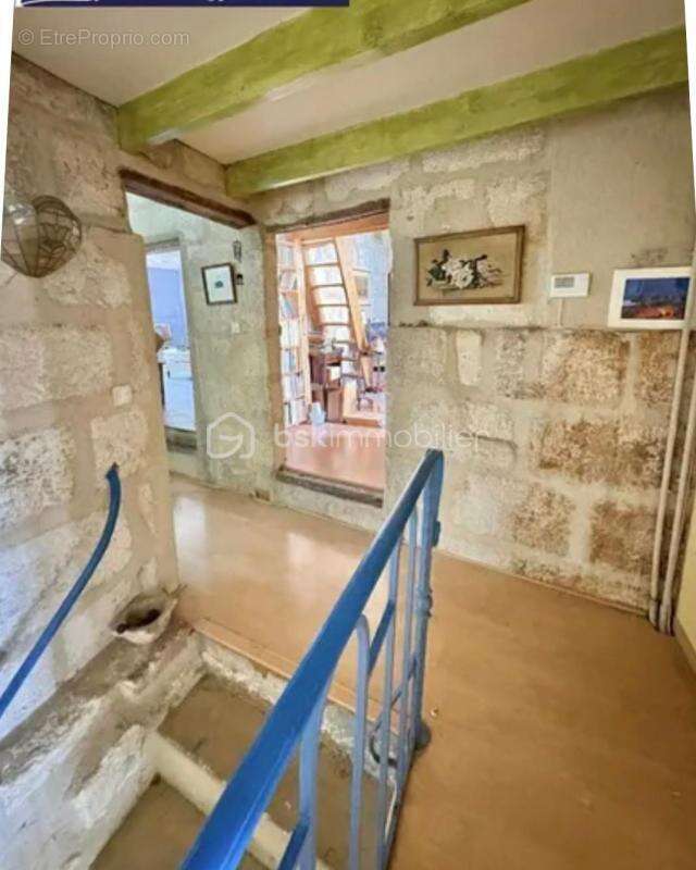 Maison à LUNEL-VIEL