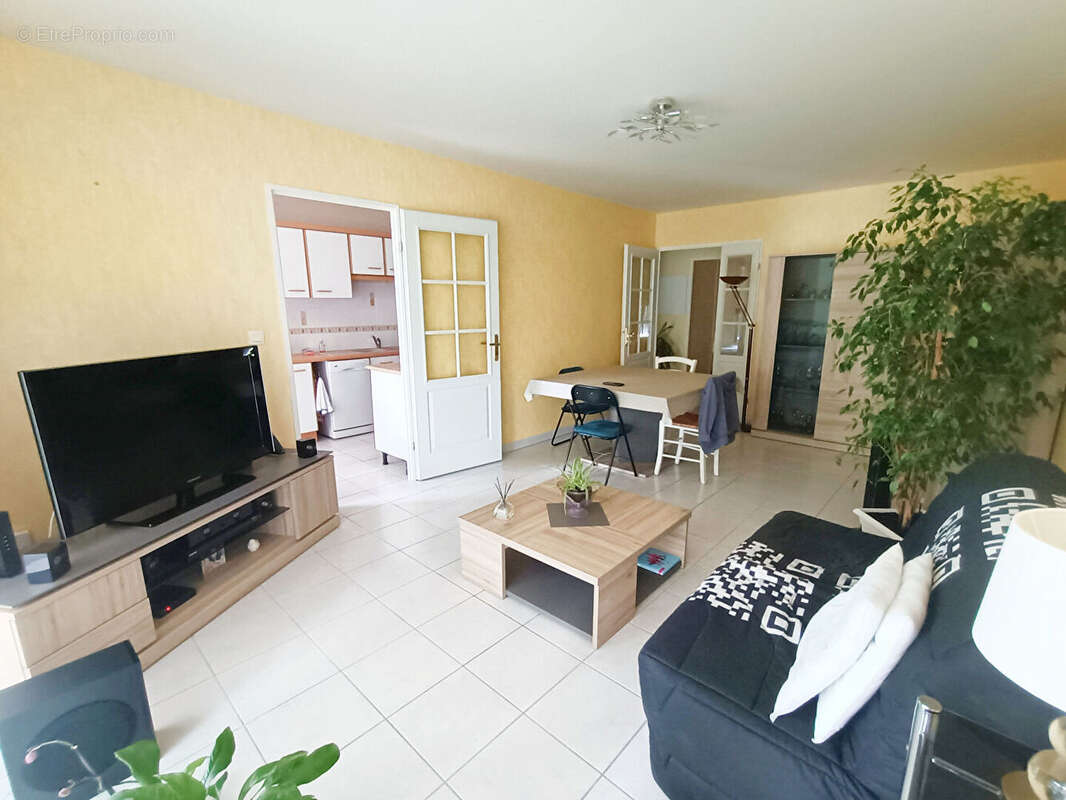 Appartement à LA CHAPELLE-SUR-ERDRE