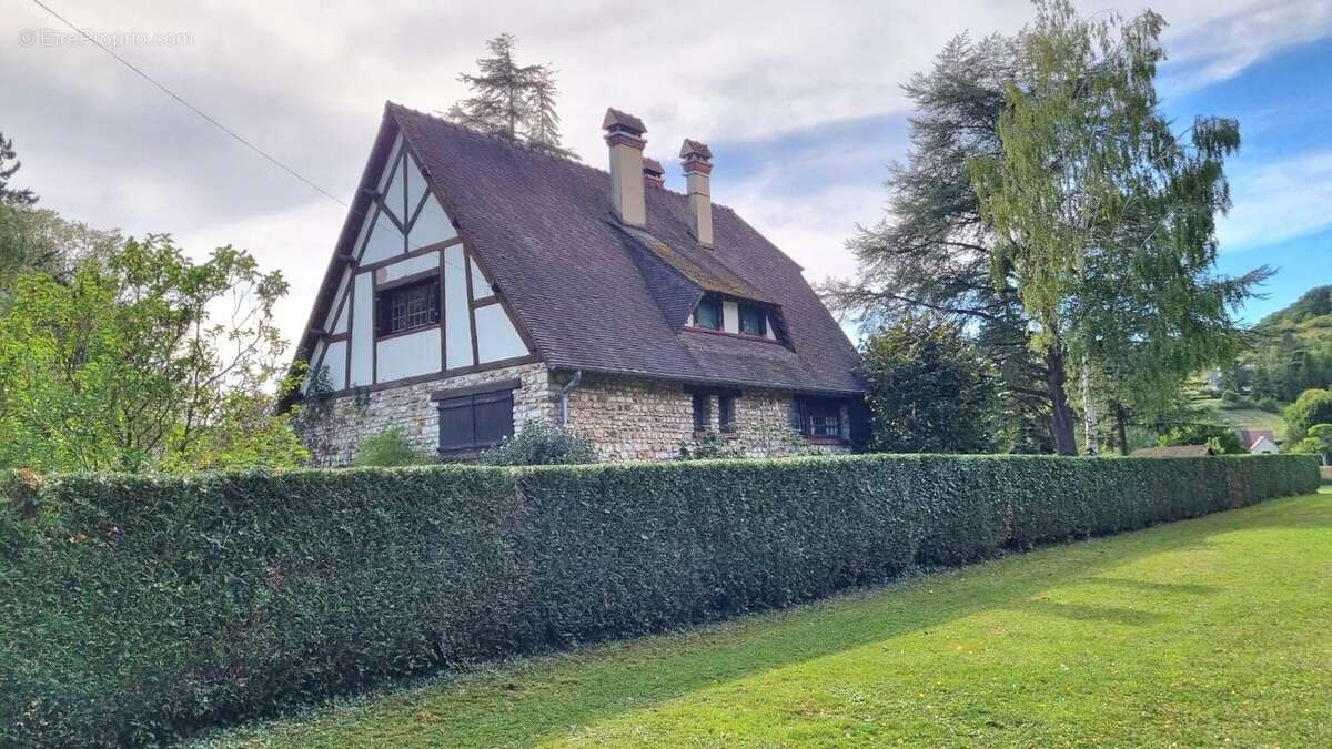 Maison à PACY-SUR-EURE