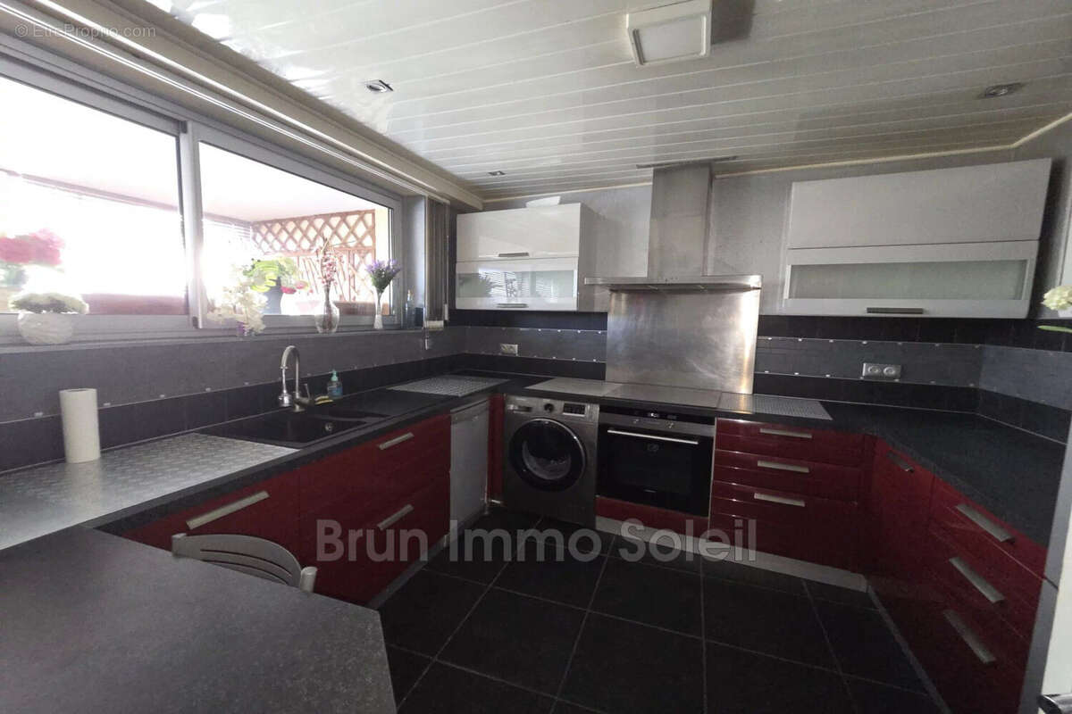 Appartement 58 m² à Villeneuve-Loubet  - photo 6