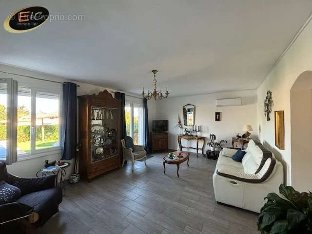 Maison à SALLES-D'AUDE