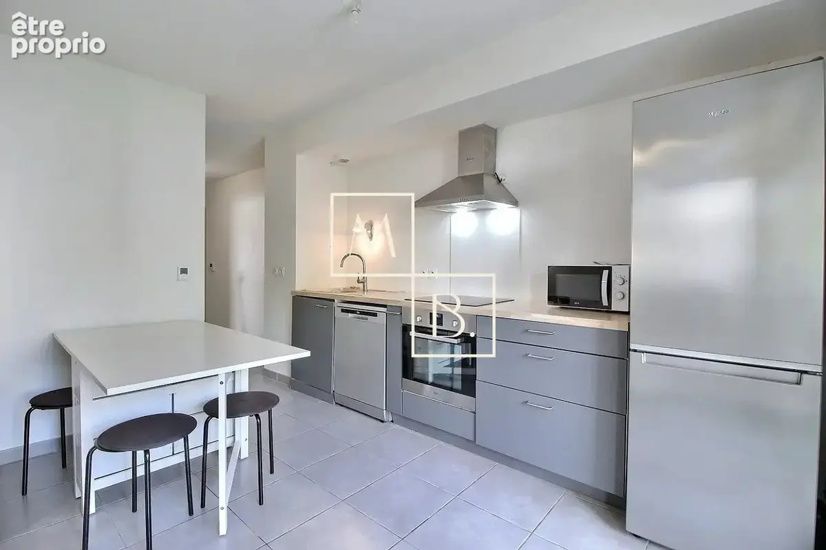 T2 meublé Ovalie 42 m2 Terrasse + Parking + Rooftop partagé - photo 3