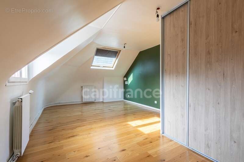 Maison à NOGENT-SUR-MARNE