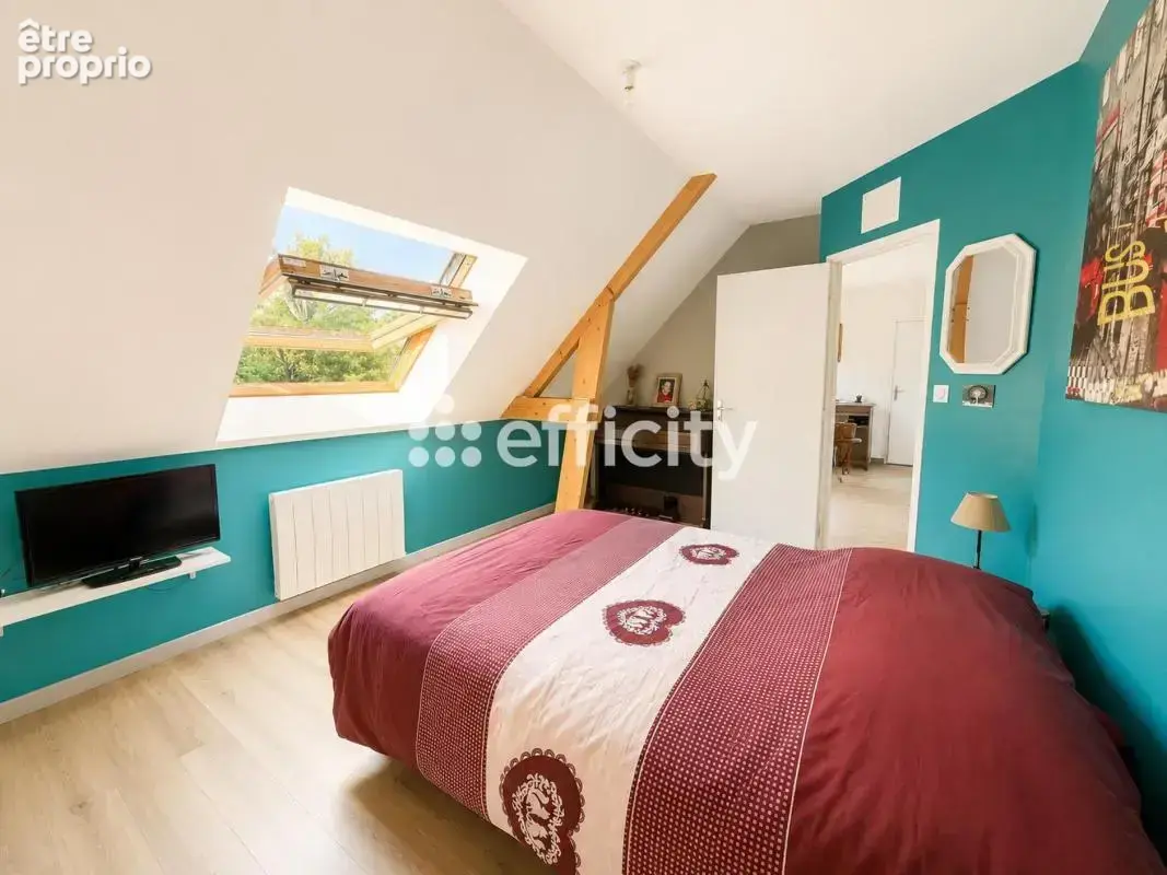Maison 110 m² à Pire-Sur-Seiche  - photo 9