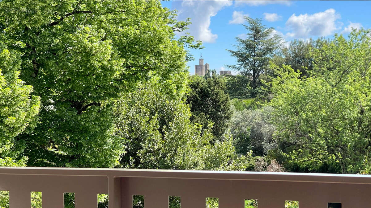 Appartement à UZES