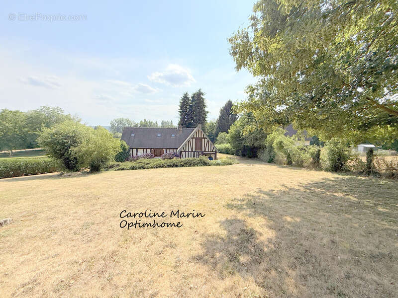 Charmante maison normande à la campagne – Un cadre de vie paisible à seulement 2 km du Bec-Hellouin - photo 2