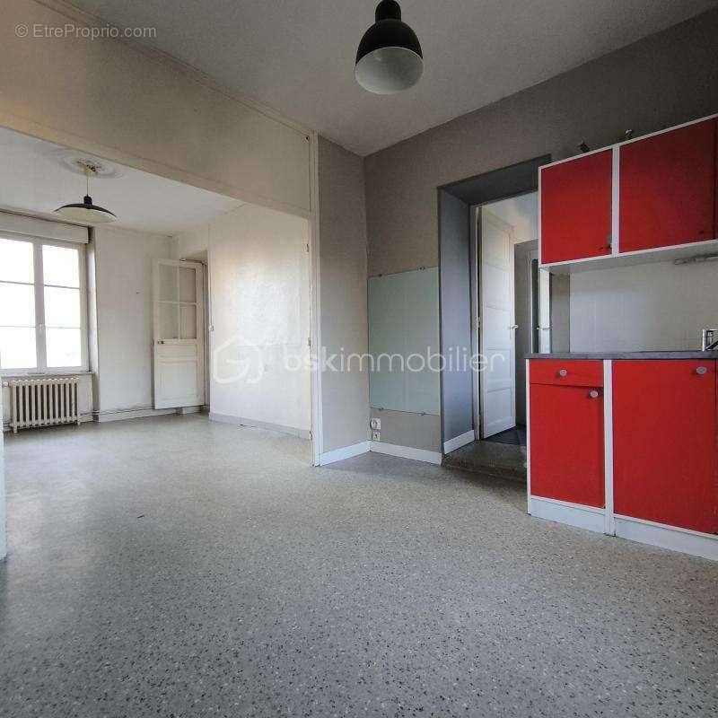 IMMEUBLE COMPLET composé de 8 appartements - photo 16