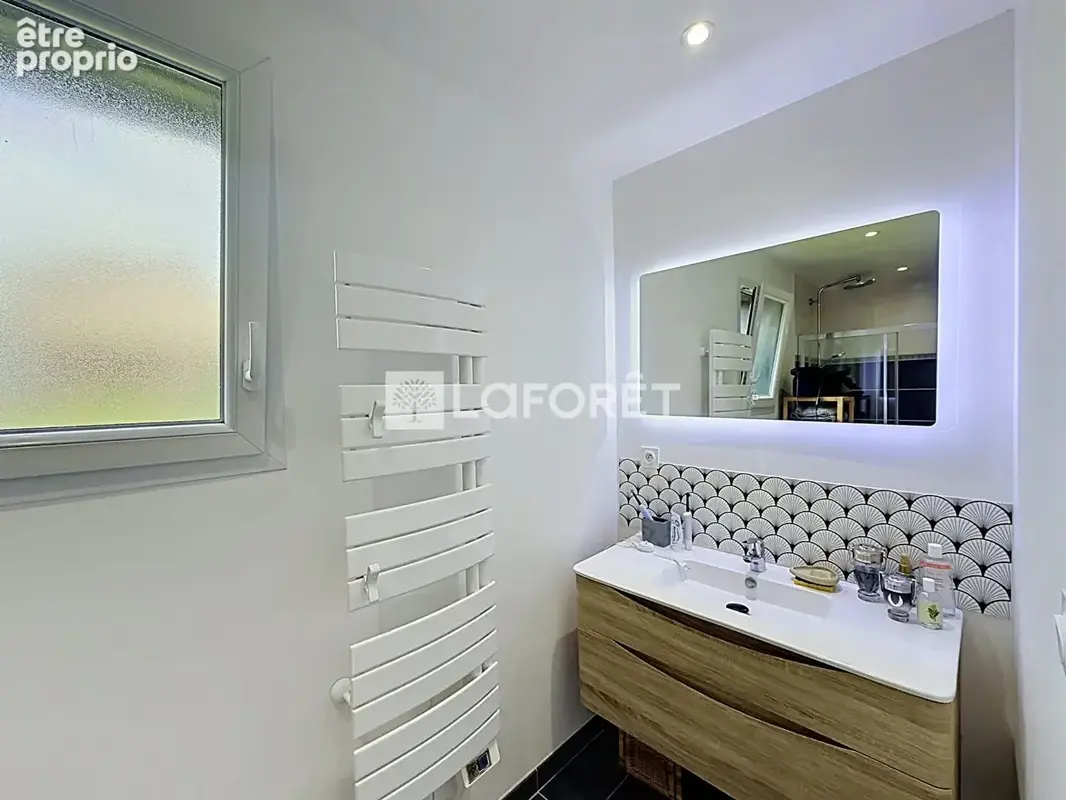 Maison de plain-pied centre Saint Georges Des Groseillers 130 m2 - photo 9