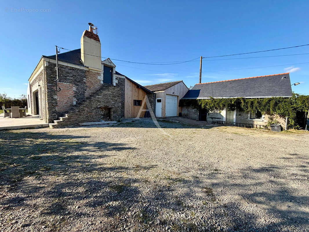 Maison à JUIGNE-SUR-LOIRE