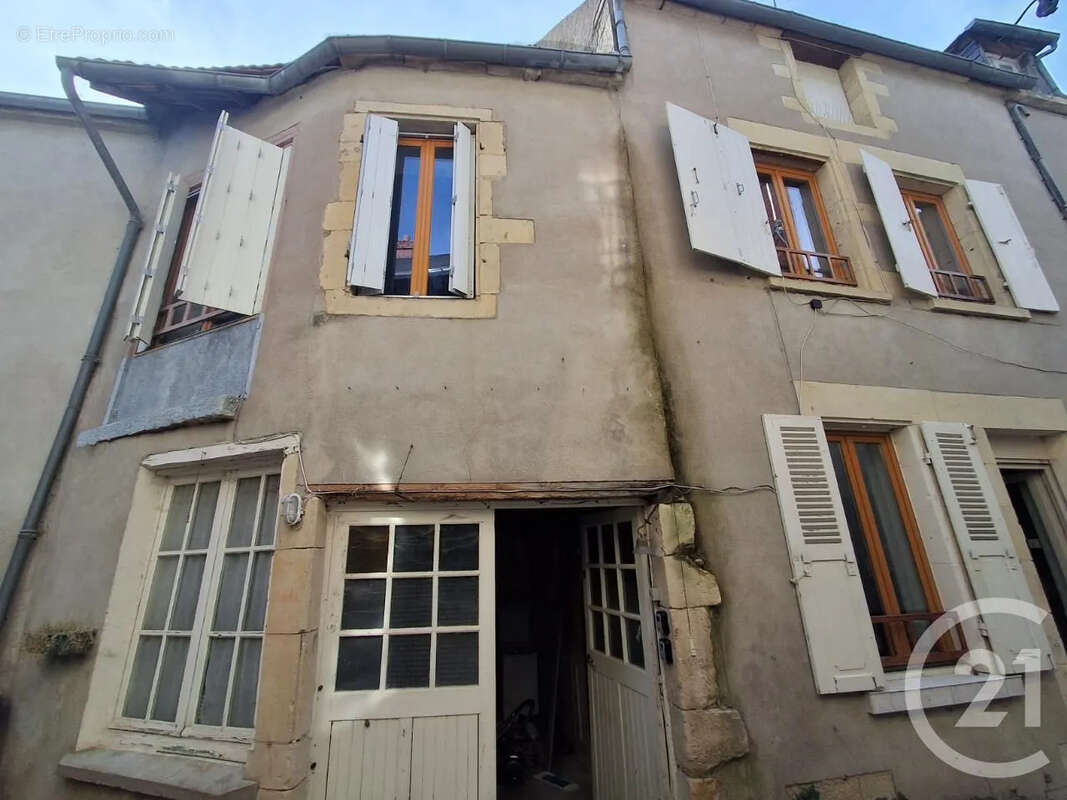 Maison à TANNAY