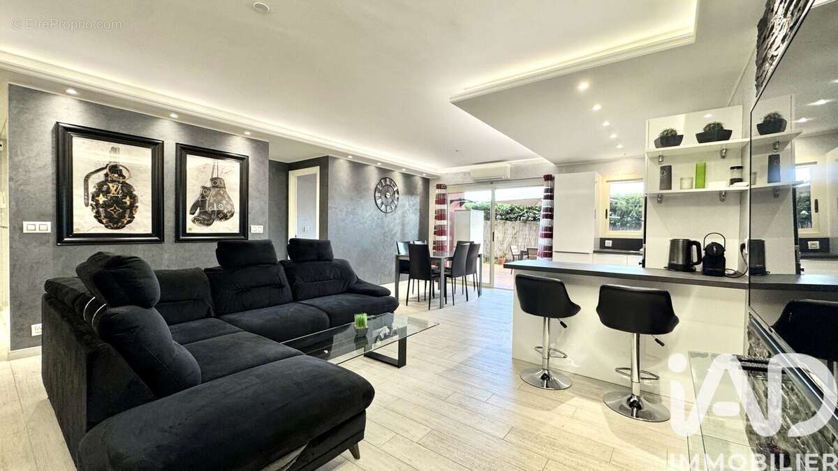 Photo 3 - Appartement à ROQUEBRUNE-CAP-MARTIN