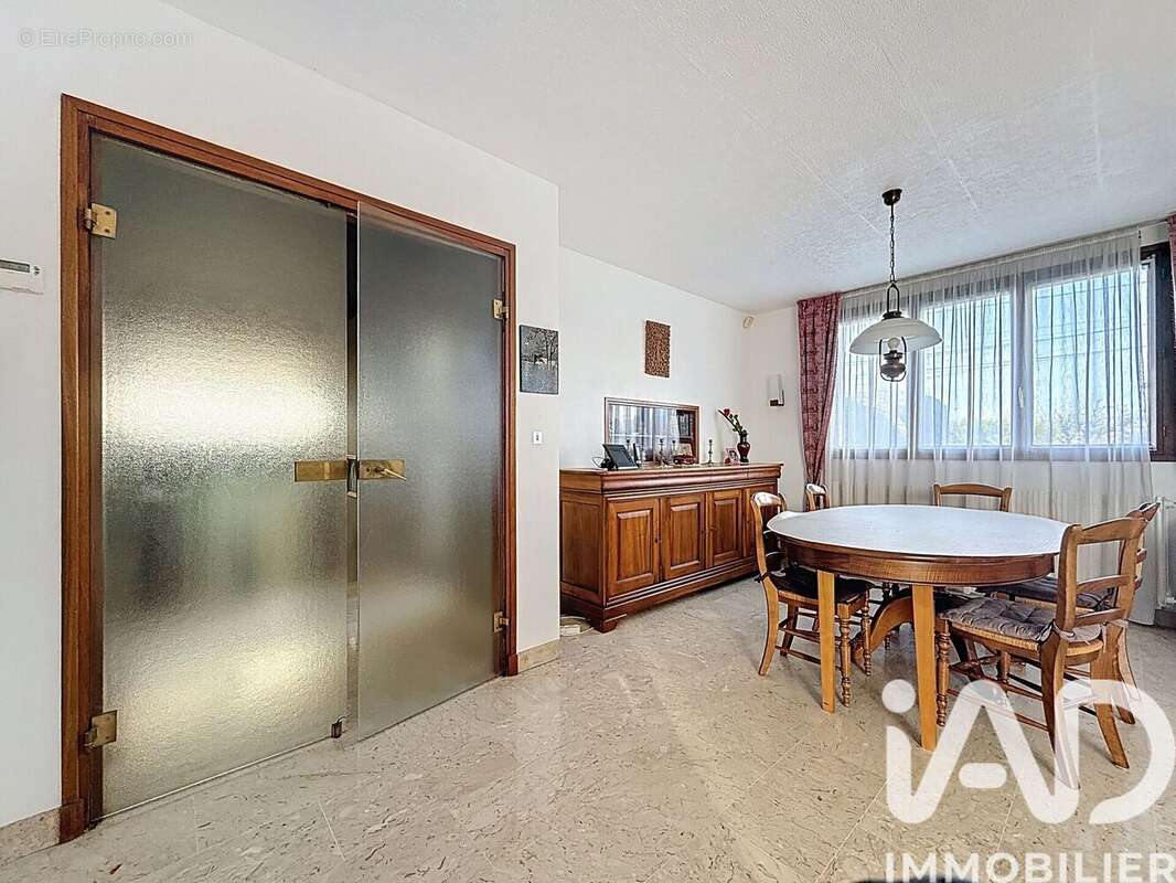 Photo 4 - Maison à MONTFERMEIL