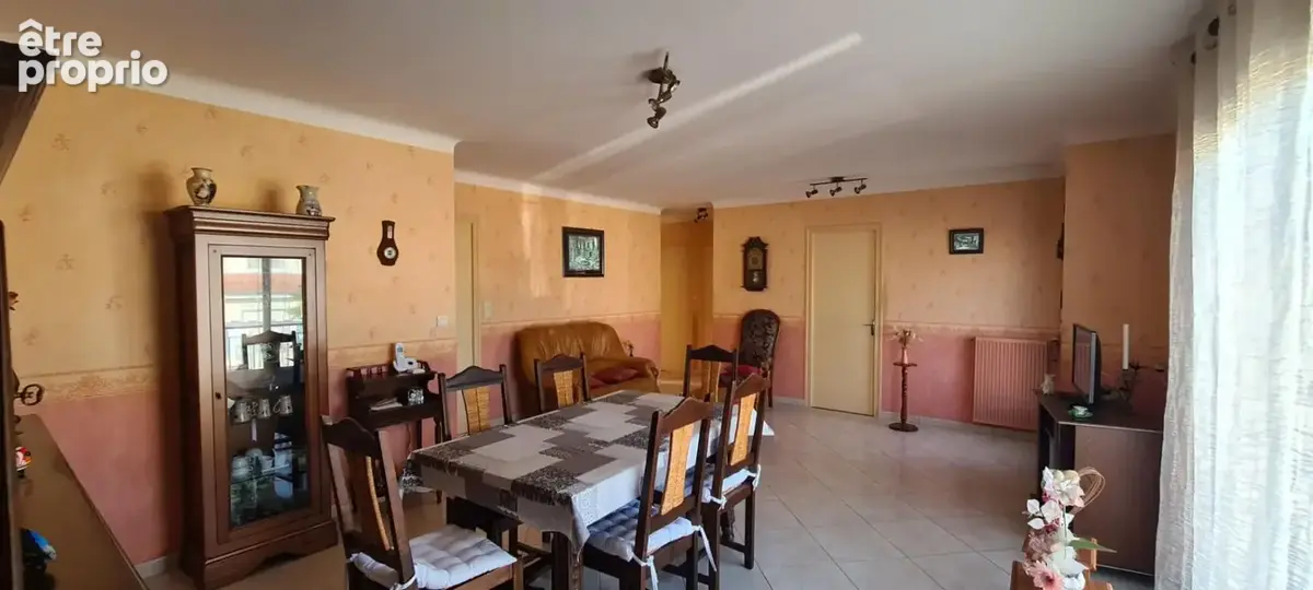 Maison "Nantaise" Mouzillon 4 P . 3 Chs . 78.05 M² . T 672 M² . Sous sol - photo 5