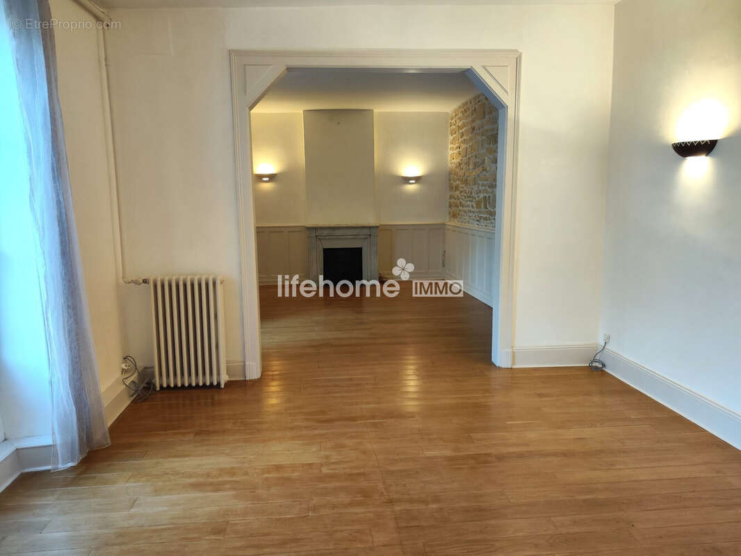 Maison 194 m² à Chateauroux  - photo 3