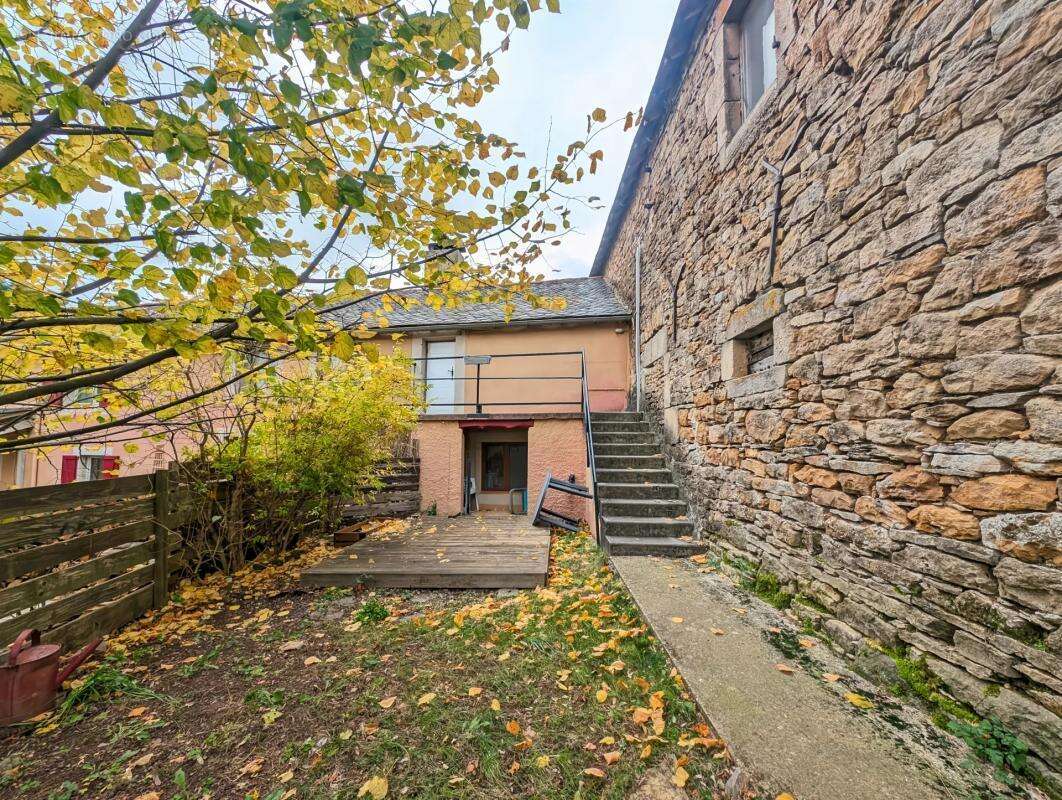 Maison à SAINT-BEAUZELY