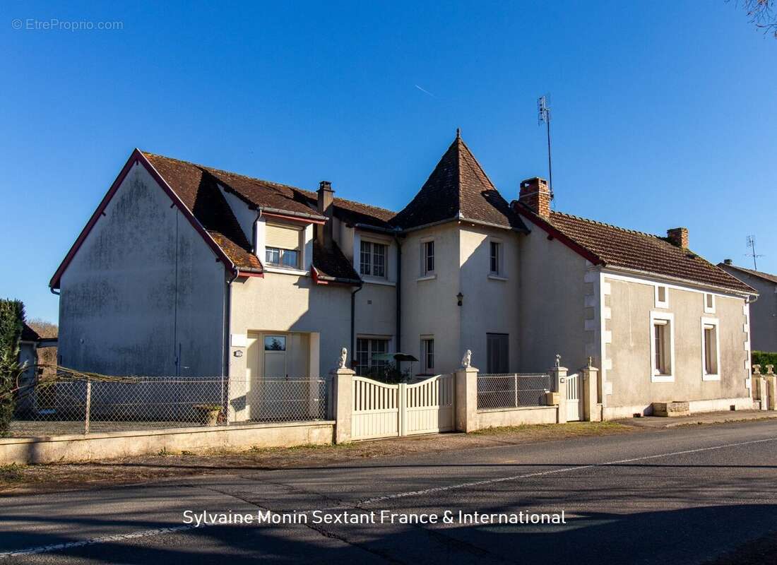 Maison de caractère spacieuse et lumineuse - photo 3