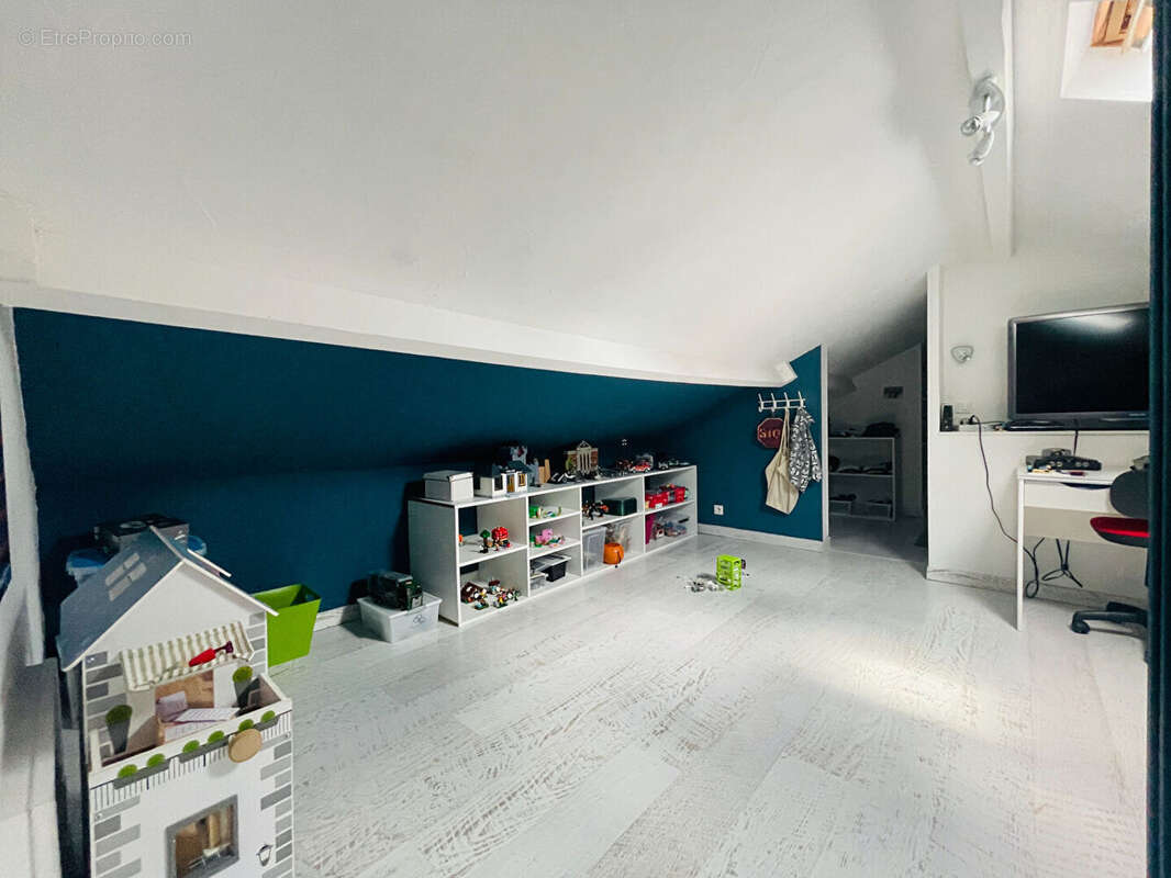 Maison à SAINT-JULIEN-DES-LANDES