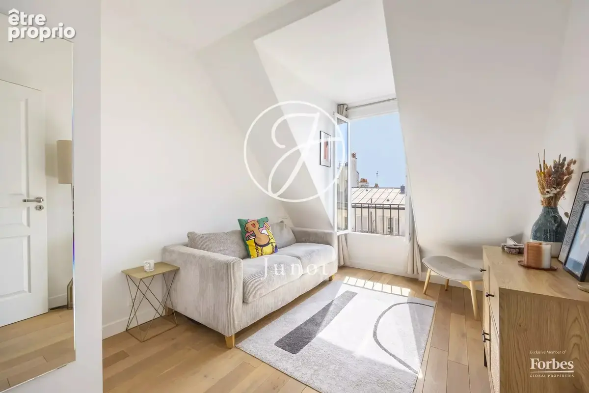 Paris 11e - CHEMIN VERT - Appartement à vendre - 4 pièces - 61.90m² Carrez - 2 chambres - Dernier étage. - photo 10