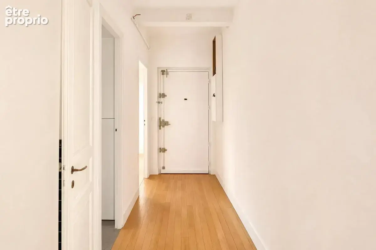 EXCLUSIVITÉ – Appartement de charme avec potentiel de duplex - photo 6