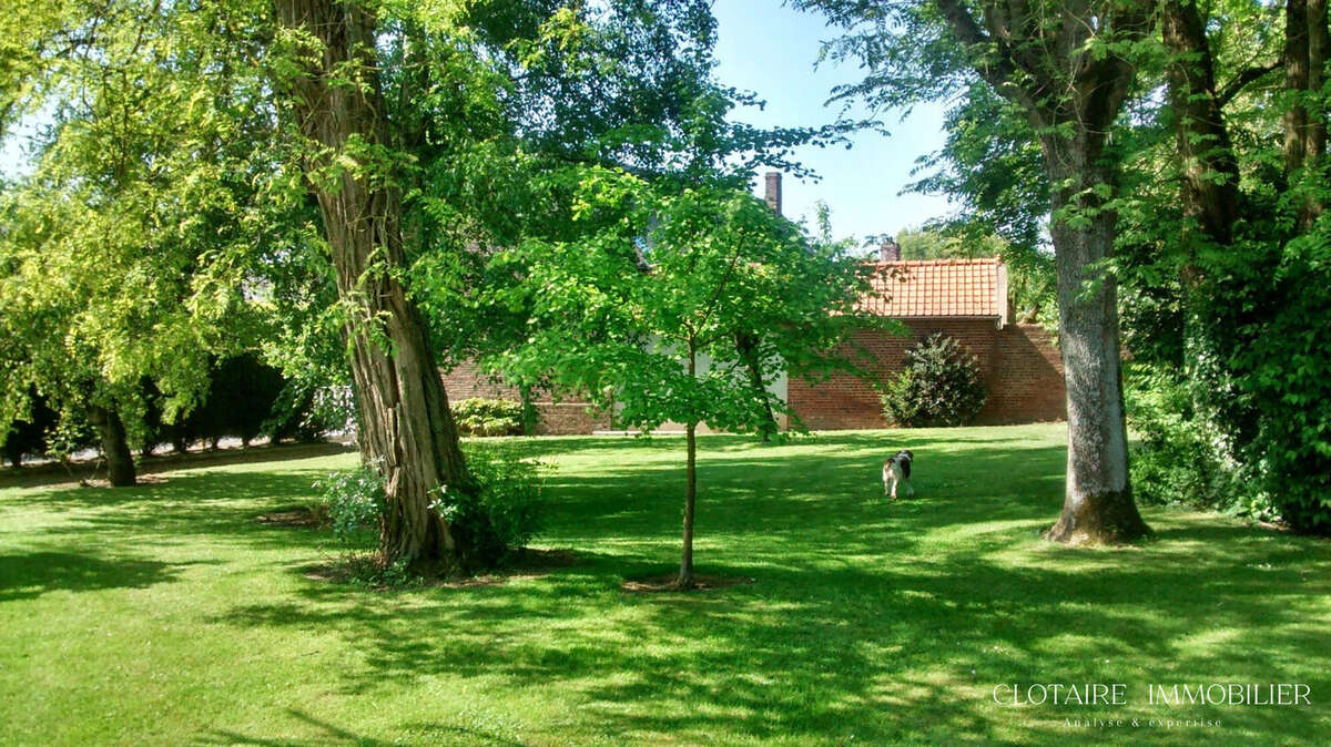 Maison 340 m² à Arvillers  - photo 8